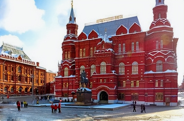 克里姆林宫最著名的的建筑,克里姆林宫最美塔楼图片