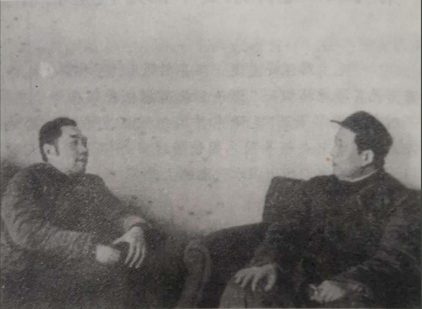 新中国成立前,*剑英叶**邀请中央入驻中南海,毛*东泽**拒绝:不做皇帝