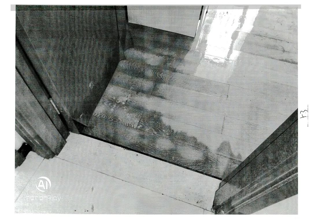 卫生间反水倒灌谁的责任,2楼卫生间返水造成损失谁负责