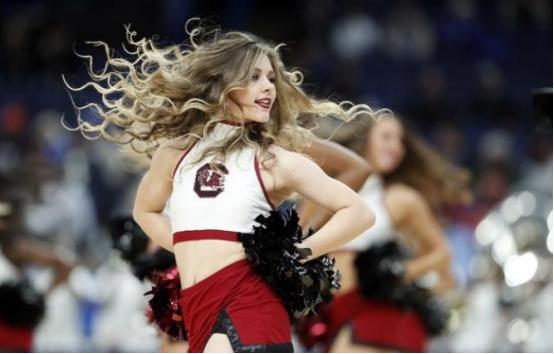 世界杯最牛的啦啦队,最多人的世界杯啦啦队