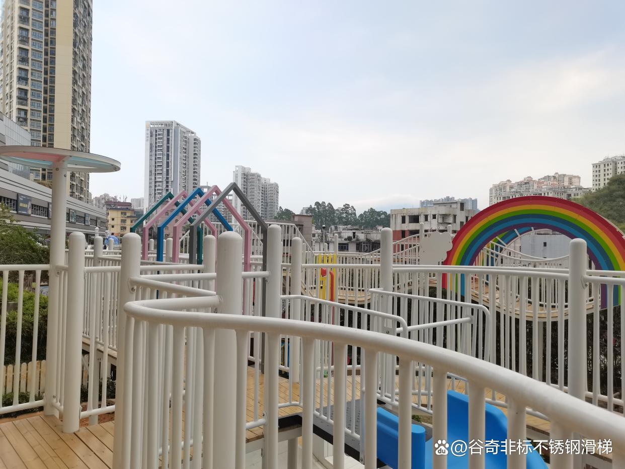 户外拓展游乐项目,儿童户外拓展游乐设施防腐木