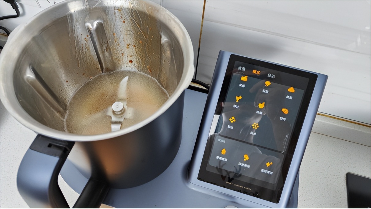 苏泊尔小c智能炒菜机测评,苏泊尔炒菜机器人和小c对比