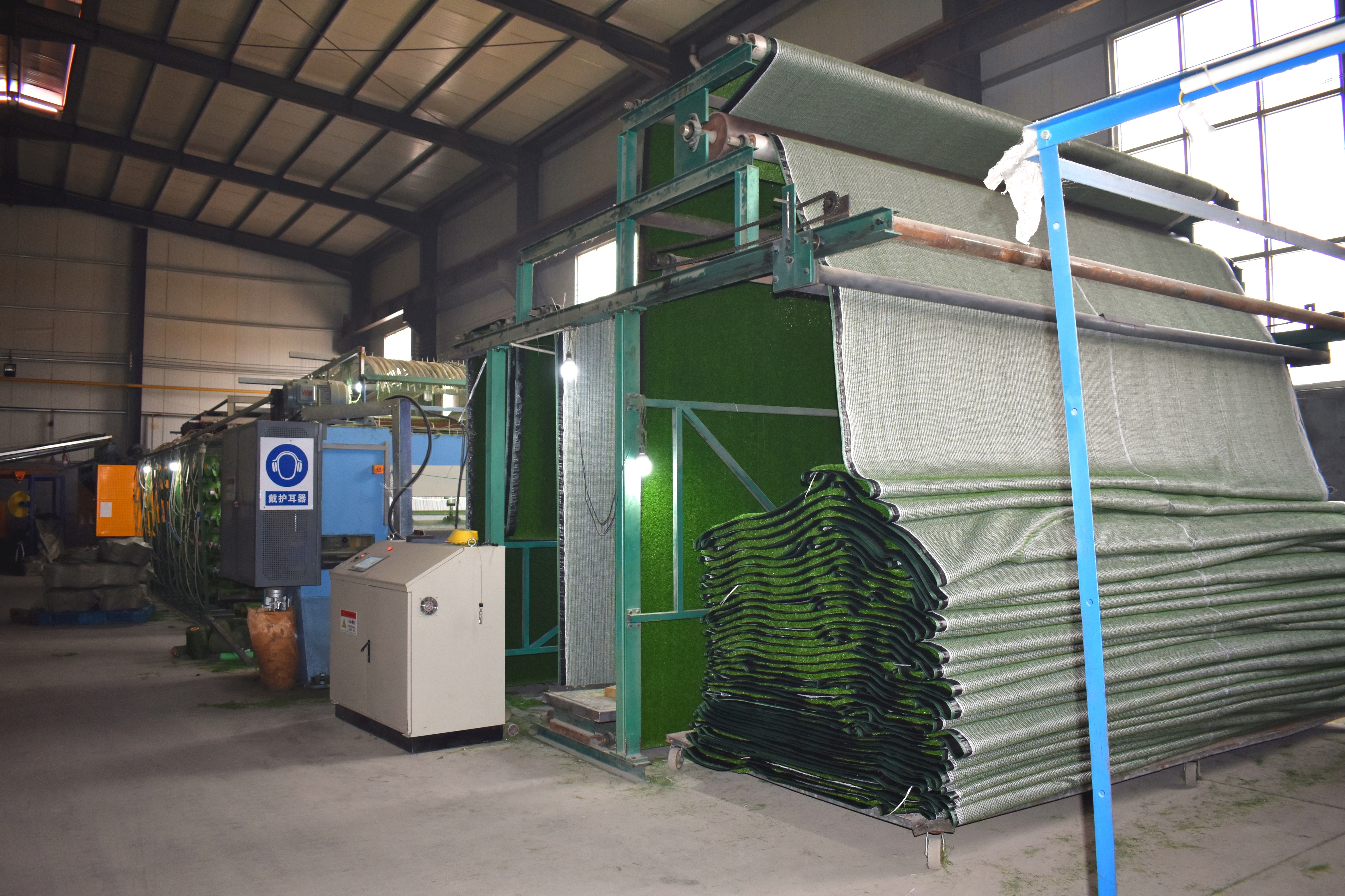 人造足球场草坪施工方法视频教程,人造草坪施工方法