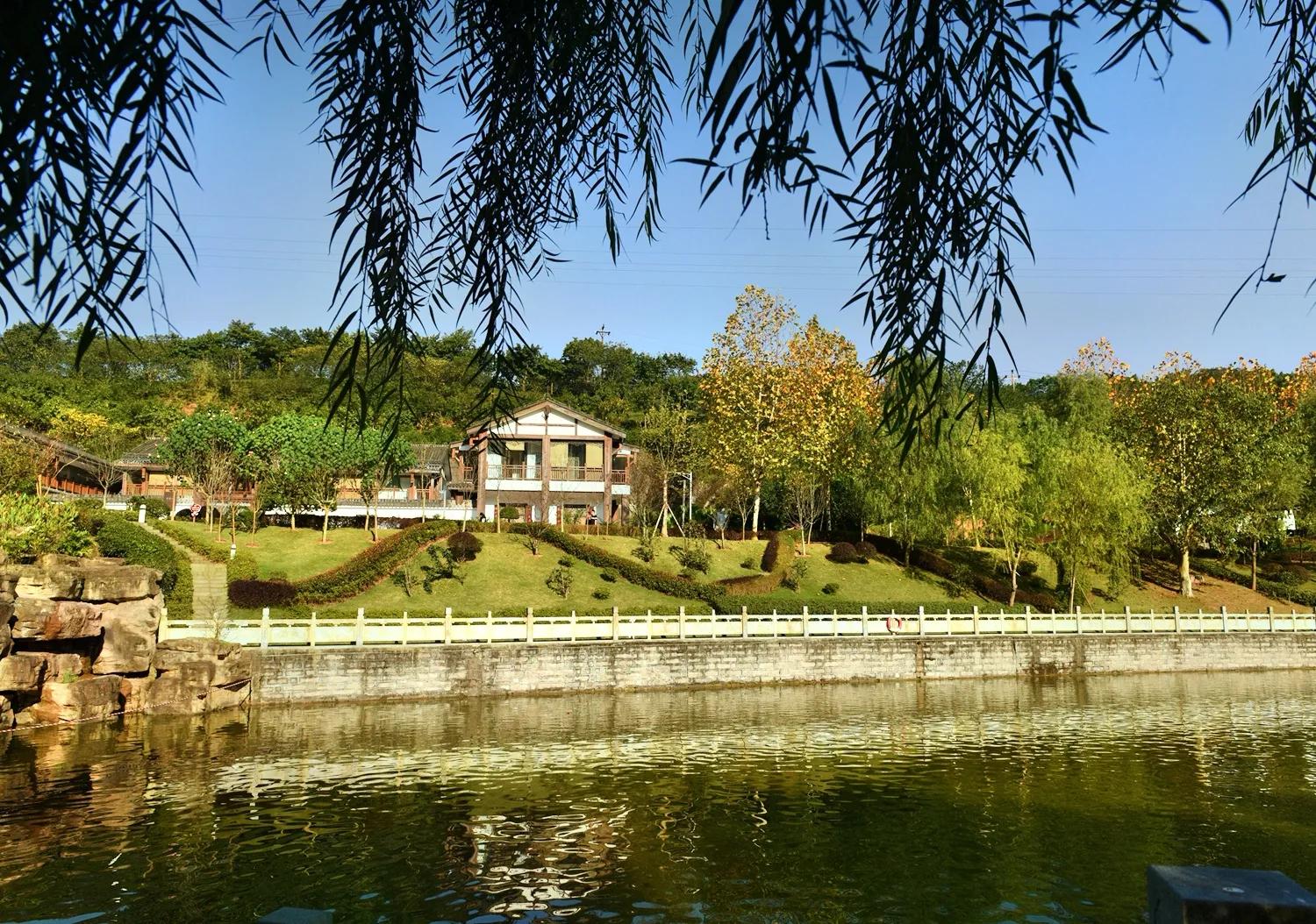 江津艾坪山公园,天河区爱情山