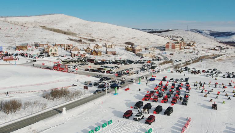 牙克石凤凰山庄滑雪夏季,国家级滑雪旅游度假地