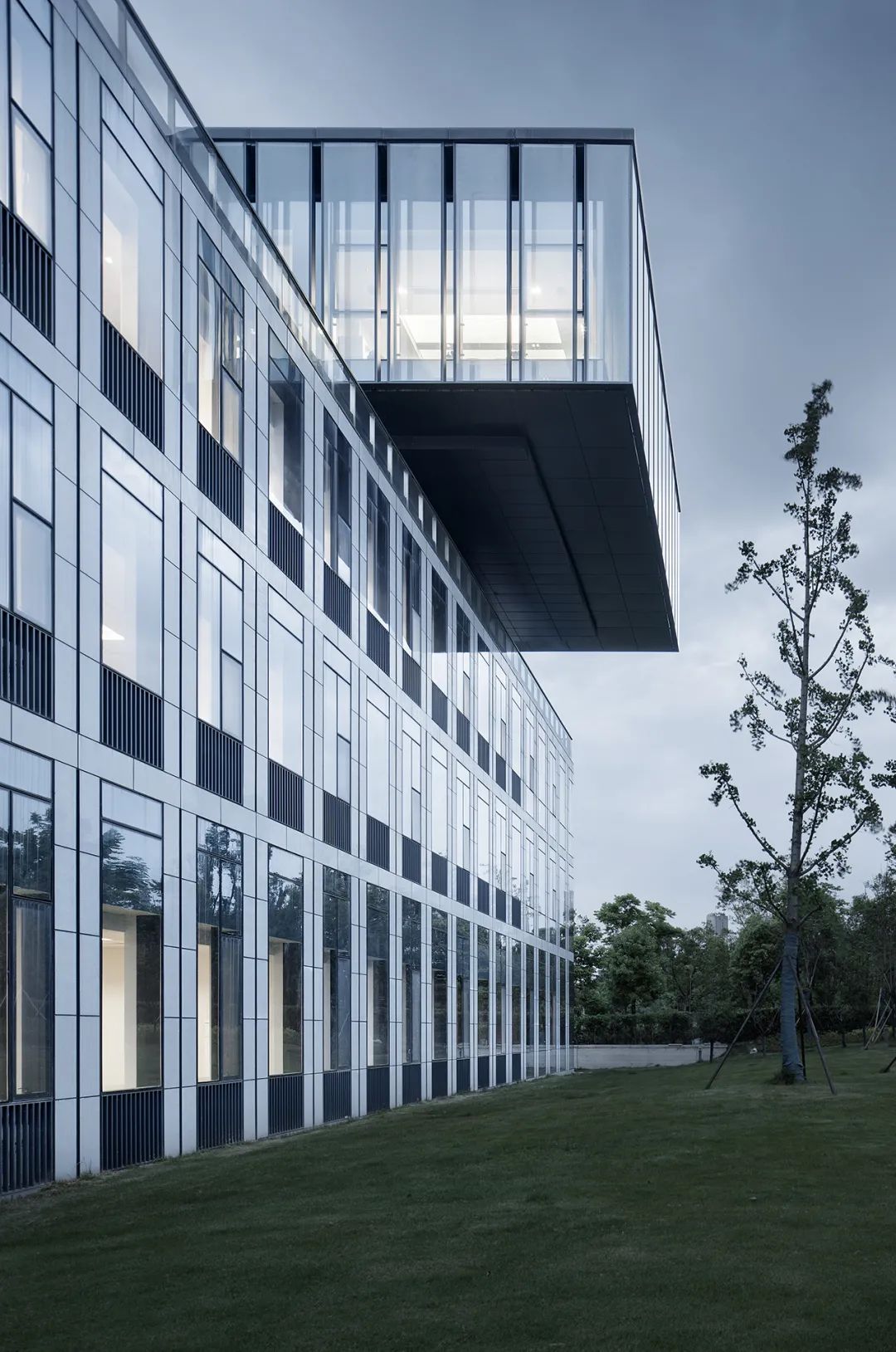 绿色节能建筑外立面,建筑外立面节能材料