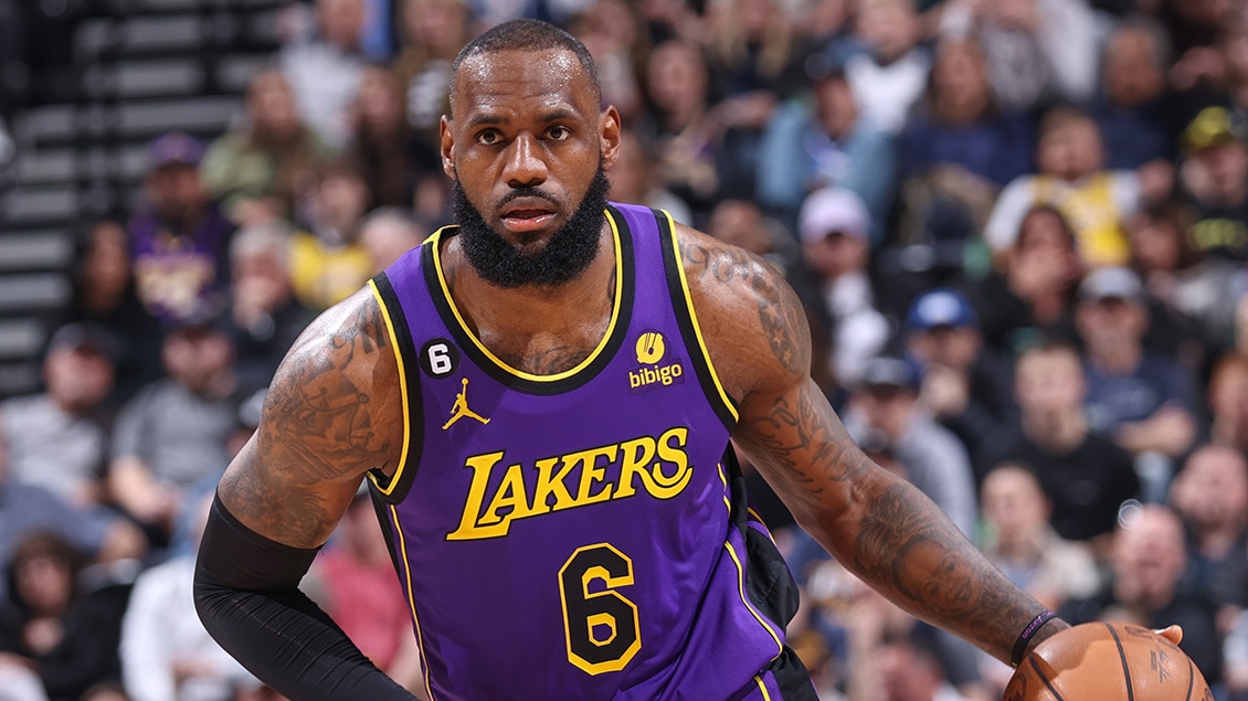 湖人加时险胜爵士徐静雨,湖人加时险胜独行侠国语