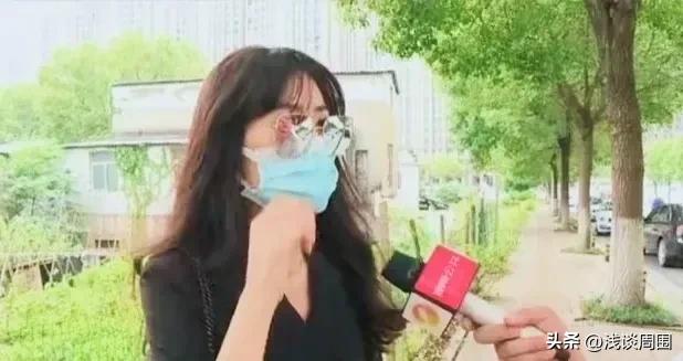 衣服风波：4w一件天价衣被洗坏，店家赔偿100元，顾客称这是*辱侮**