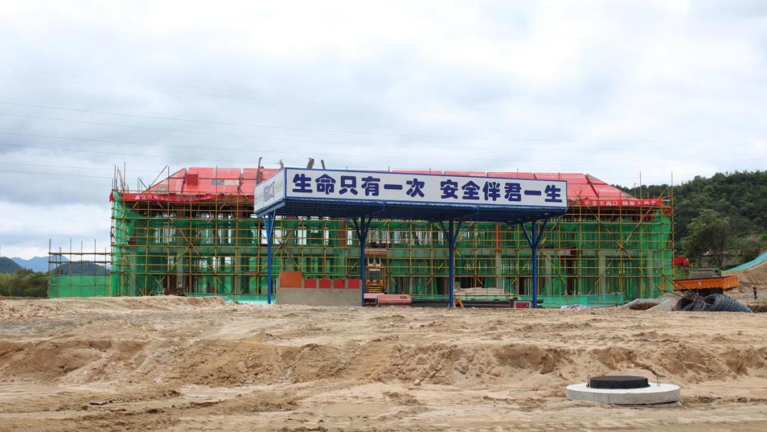 束孝根：用脚步丈量责任，当好项目施工“掌舵人”