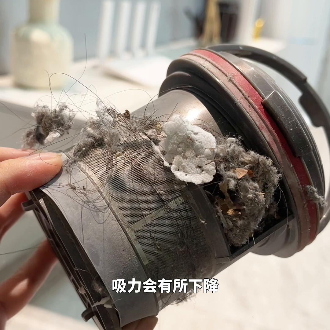 戴森走下神坛主流吸尘器大测评,吸尘器100-200元家用测评