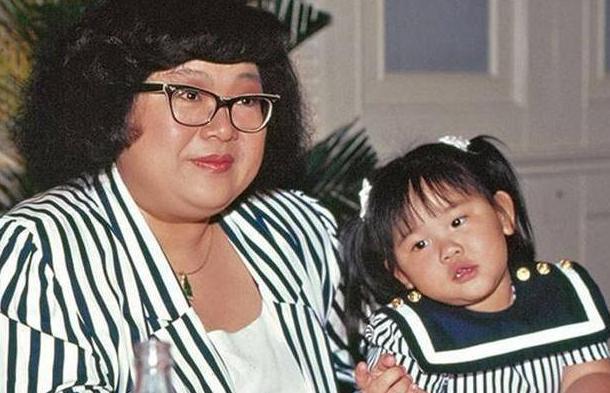 郑欣宜还能继承郑少秋的财产吗,郑欣宜含泪说起母亲沈殿霞