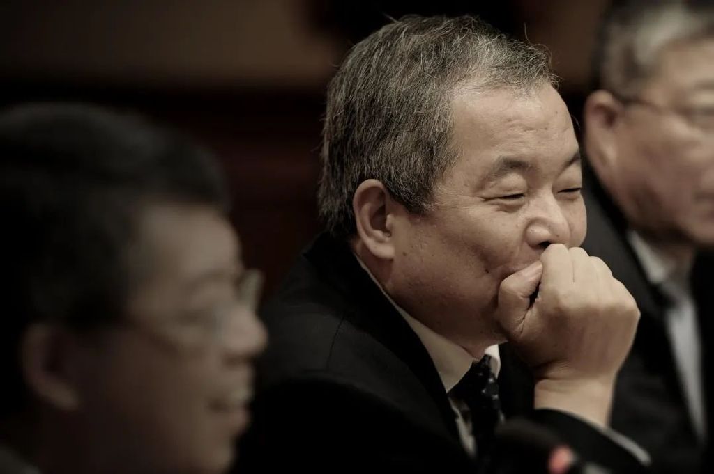 现在地产大佬们的现状,一代地产枭雄从此谢幕
