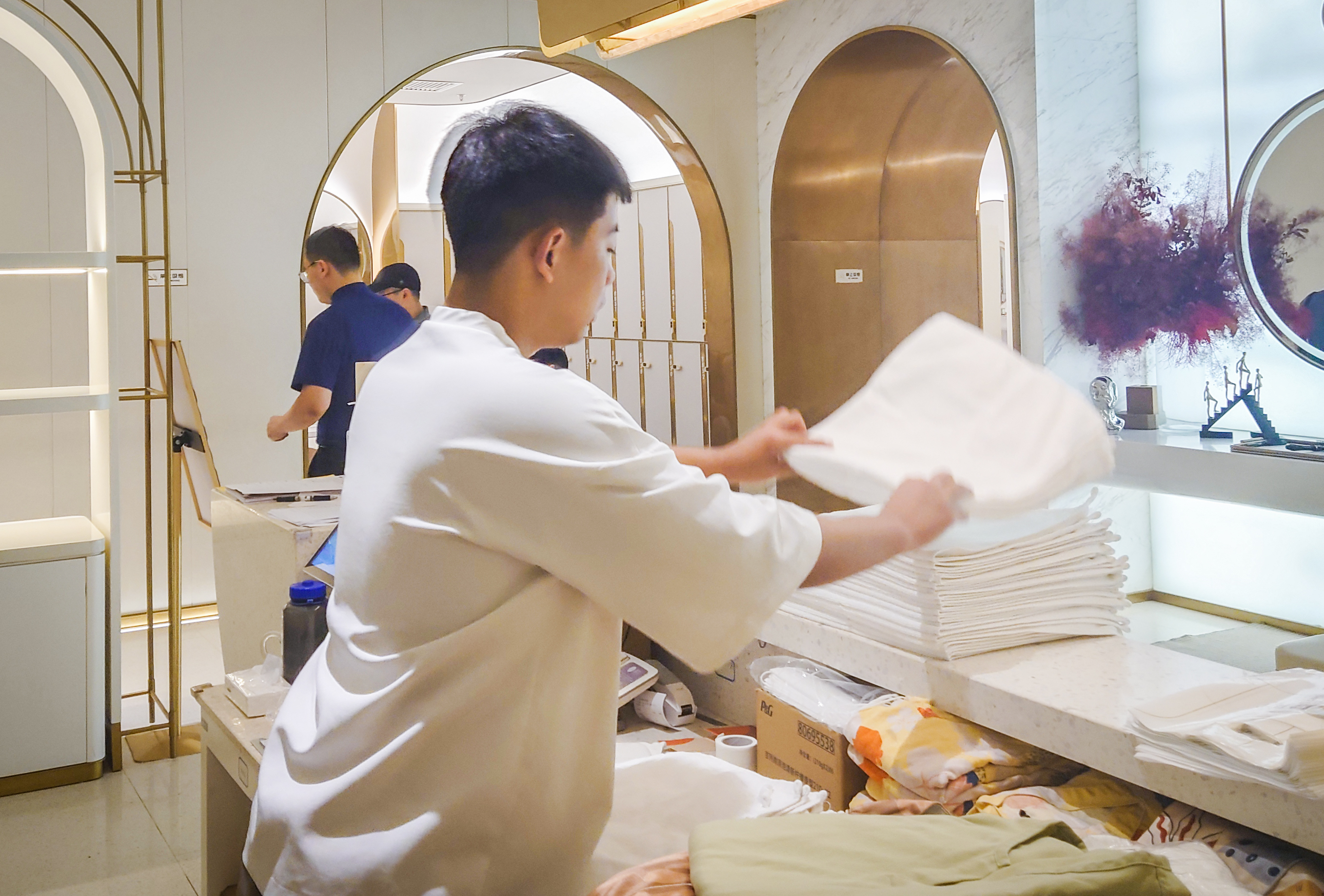 沈阳一家洗浴中心推出“租赁爸爸”服务网友建议全国推广