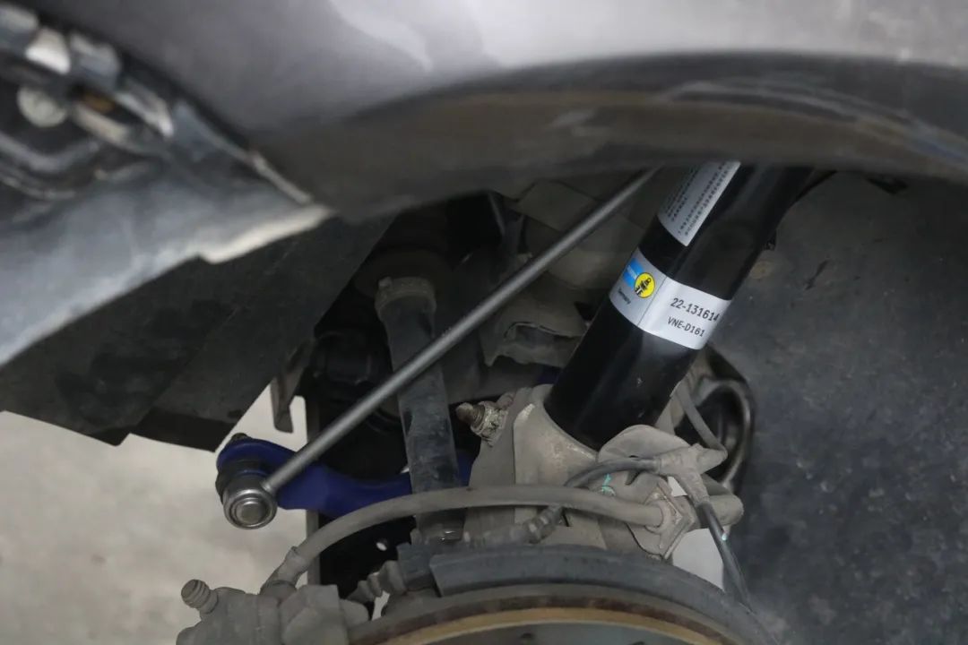 迈腾b7翻新视频成都,大众迈腾b7旧车翻新改造