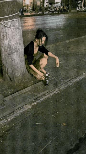 女孩去纹身结果喜欢上了纹身师,陪老婆去纹身