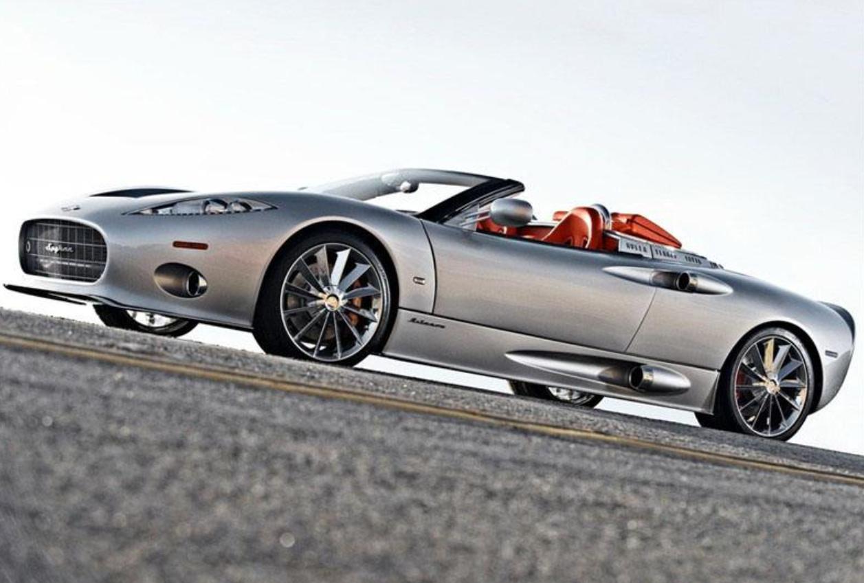 上海复古跑车,上海复古敞篷老爷车白色豪车