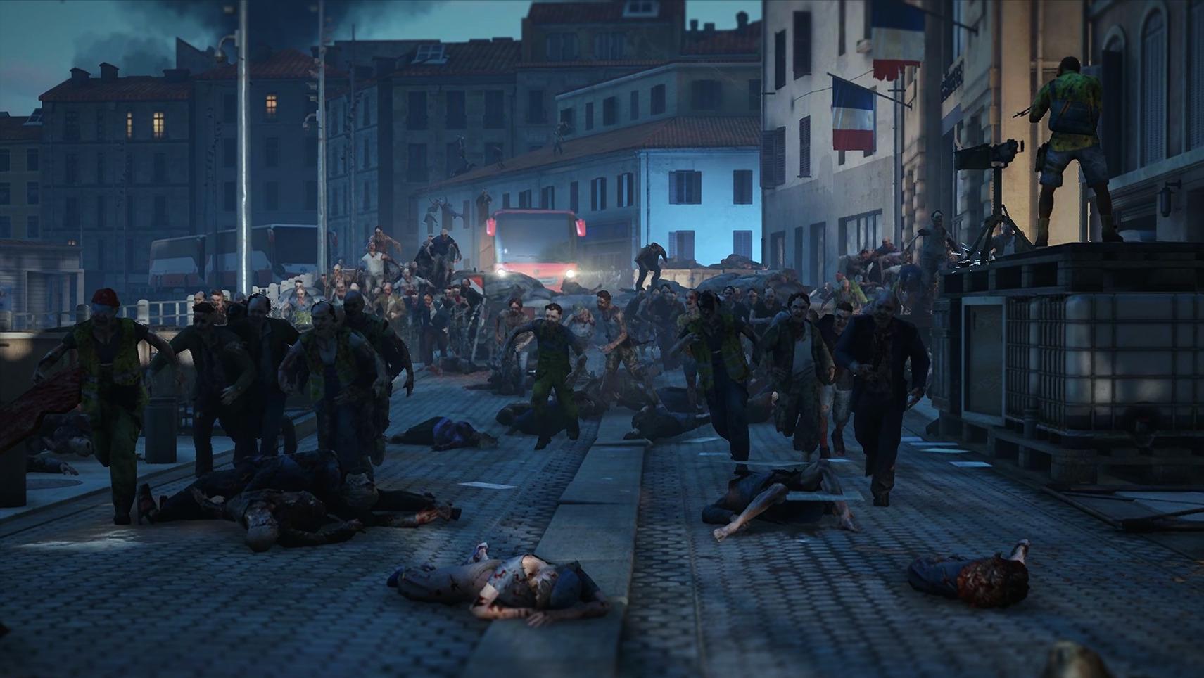 电影符码的空间词语性、再现形式的物象性，促使电影走向大众化