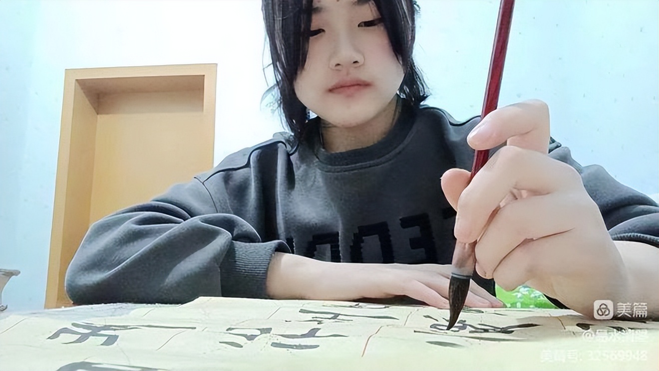 易水书画工作室部分小画家网课花絮