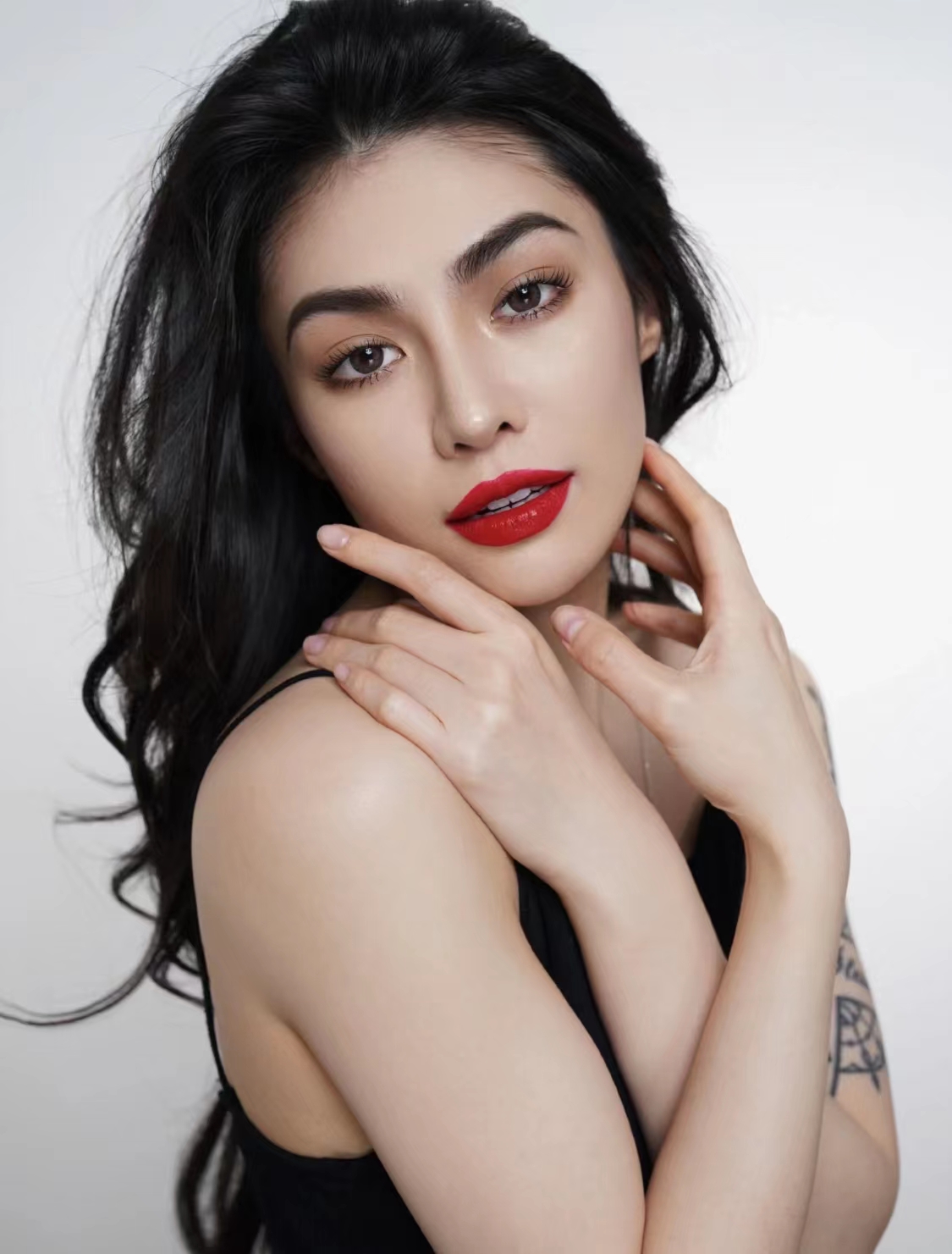 黄皮最显白的十大口红色号图片,黄皮显白口红香奈儿