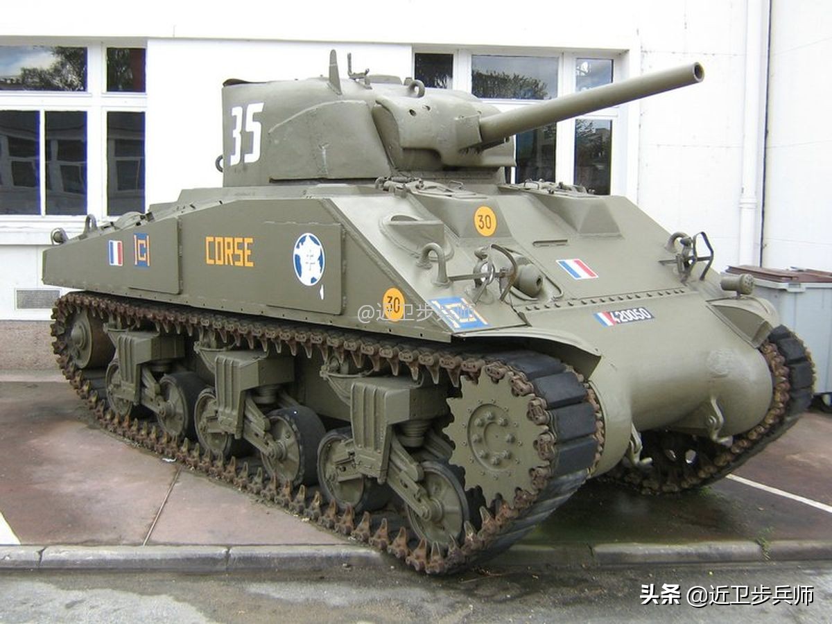 谢尔曼m4a1坦克简介,m4谢尔曼坦克有多少种型号