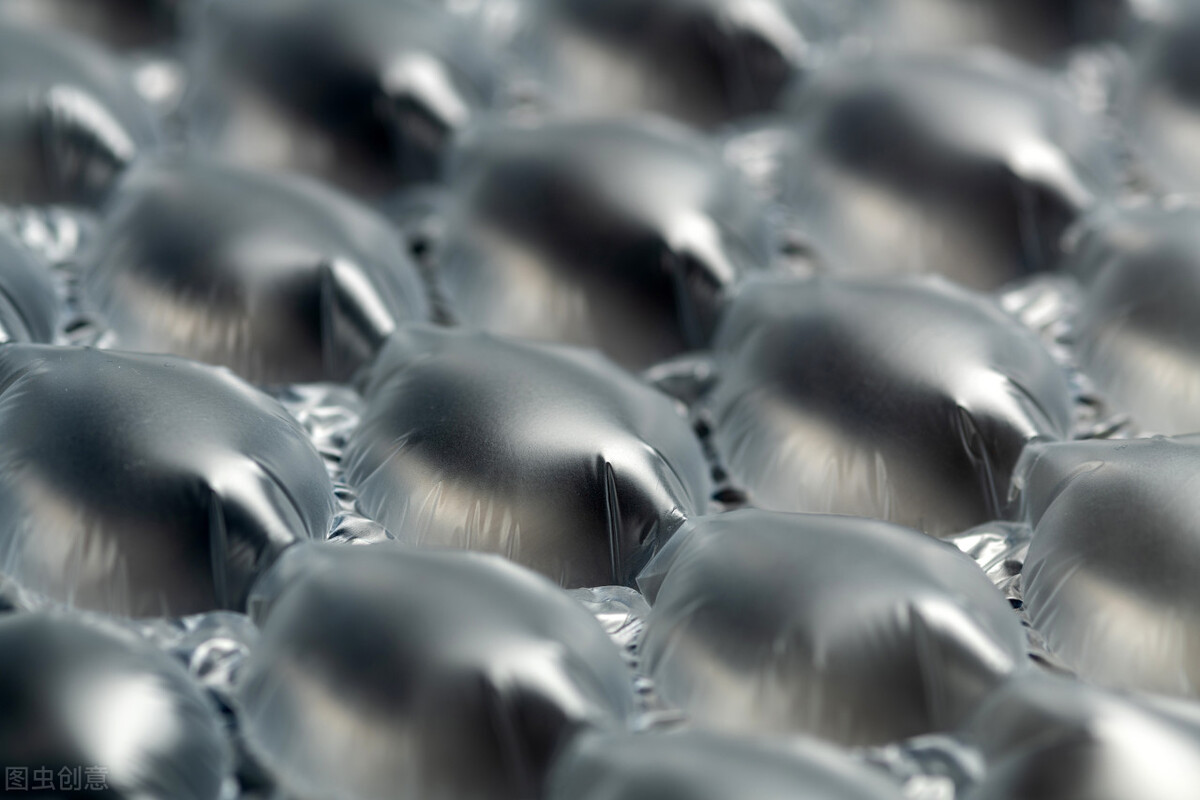 快递气泡垫正确用法,快递箱里的气泡垫