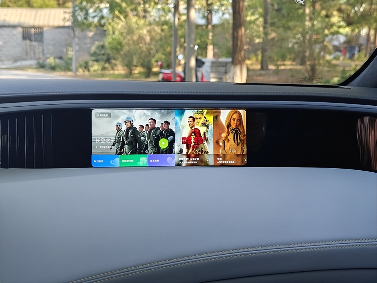 阿维塔11最新试驾实测,阿维塔11重塑你的用车体验