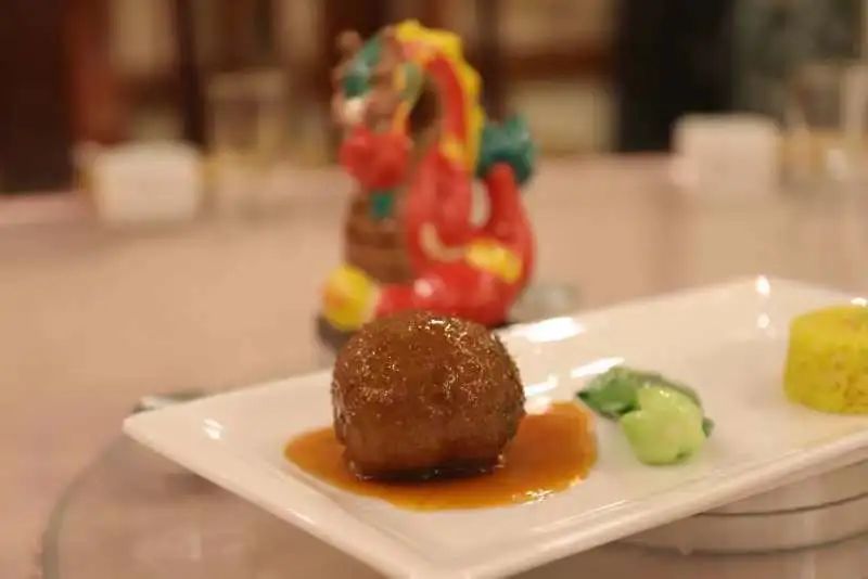 “二月二”将至老字号相继推出“龙”美食