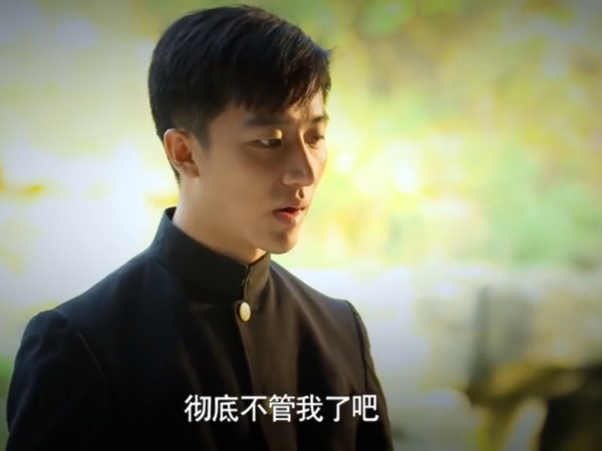 红高粱九儿和余占鳌高粱地告别,红高粱九儿愿意和余占鳌打鬼子