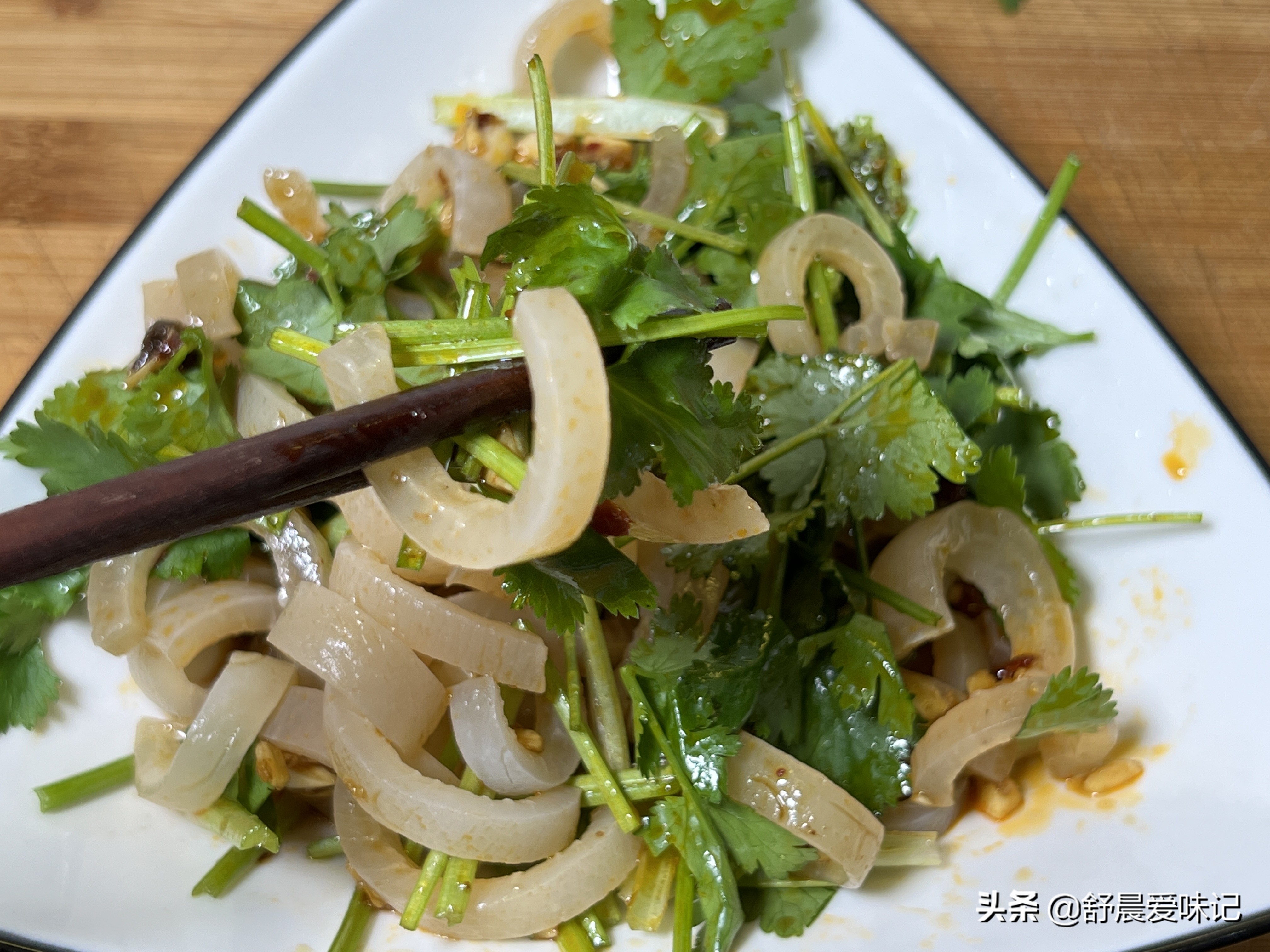 做香肠剩下的肠衣能不能冻上,香肠剩下的猪皮怎么做好吃