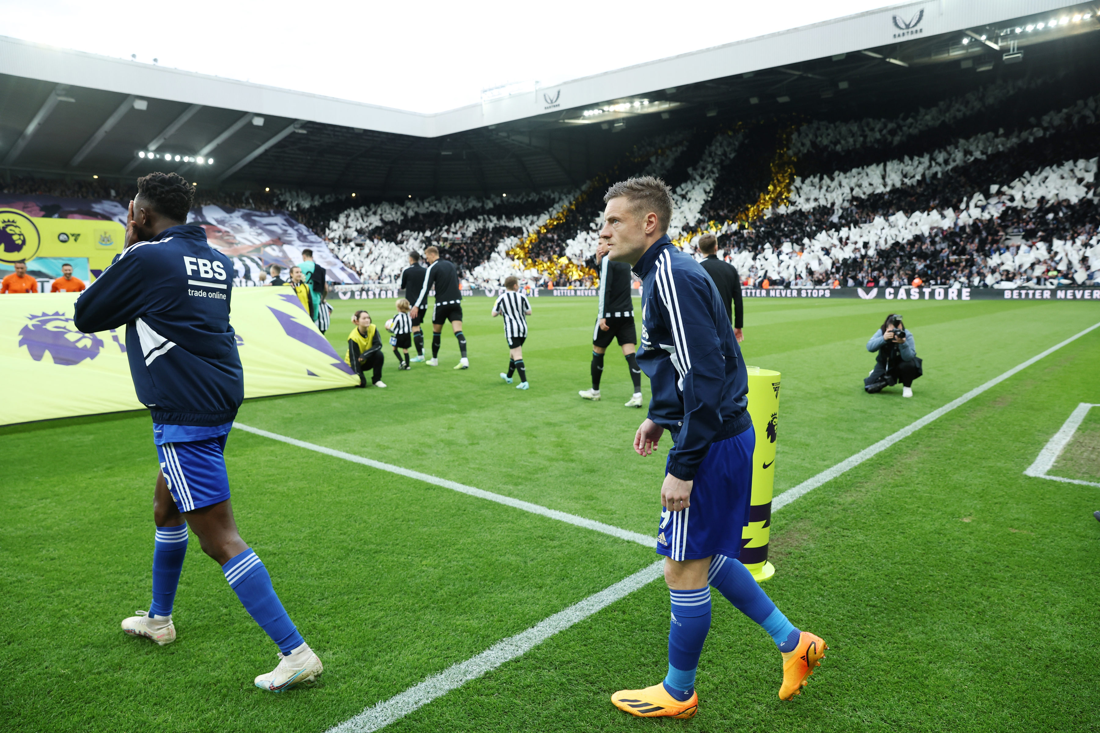 纽卡保级集锦,纽卡4比1大胜巴黎全部视频