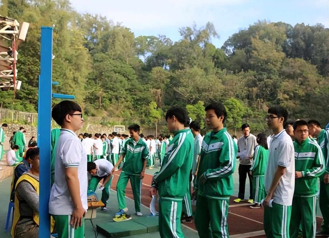 初中生最新身高标准表公布,初中生身高体重标准表格2021