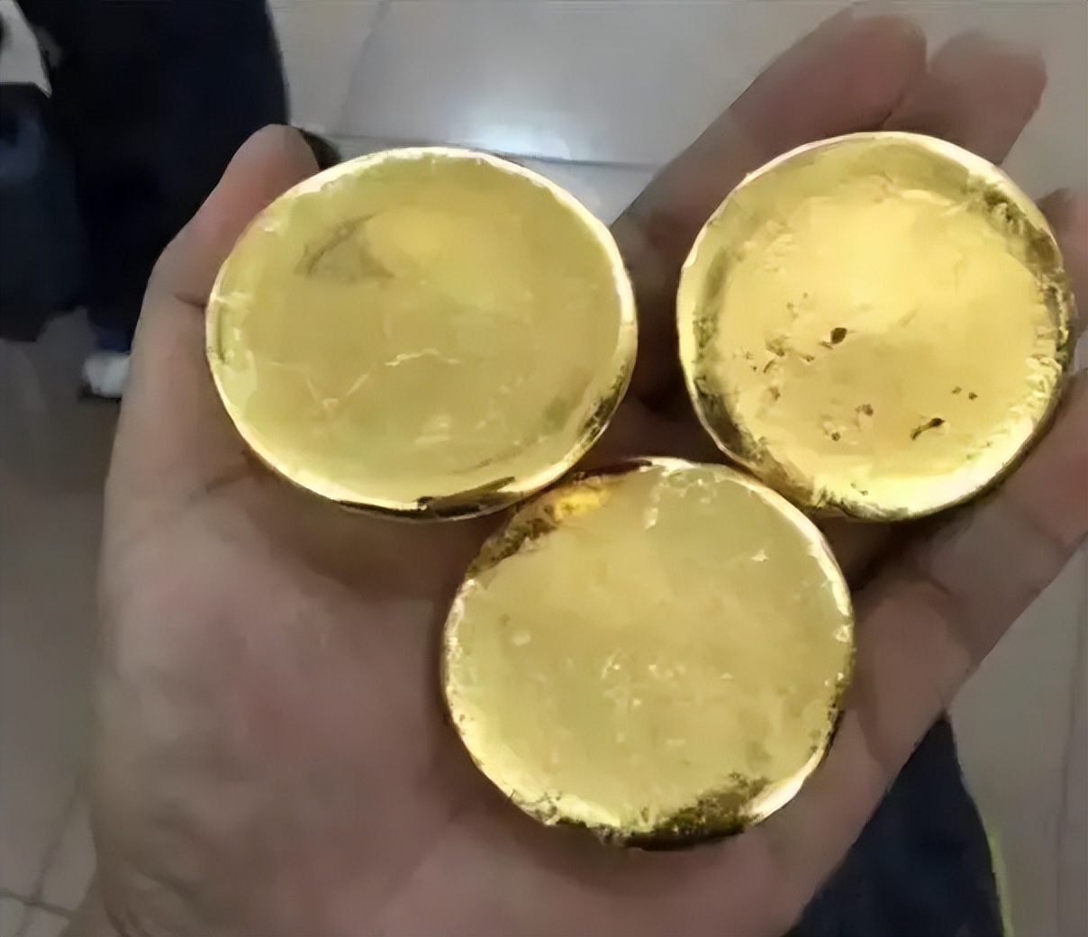 美国垃圾为何让中国清理？我国拒收洋垃圾后，欧洲国家乱做一团