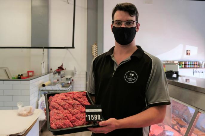 澳牛进口中国锐减，但澳洲人也快吃不起牛肉了