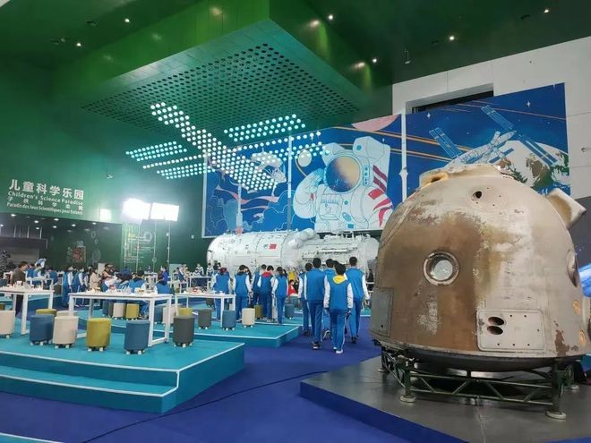 在太空中流了眼泪怎么办,在太空中流眼泪是怎样的