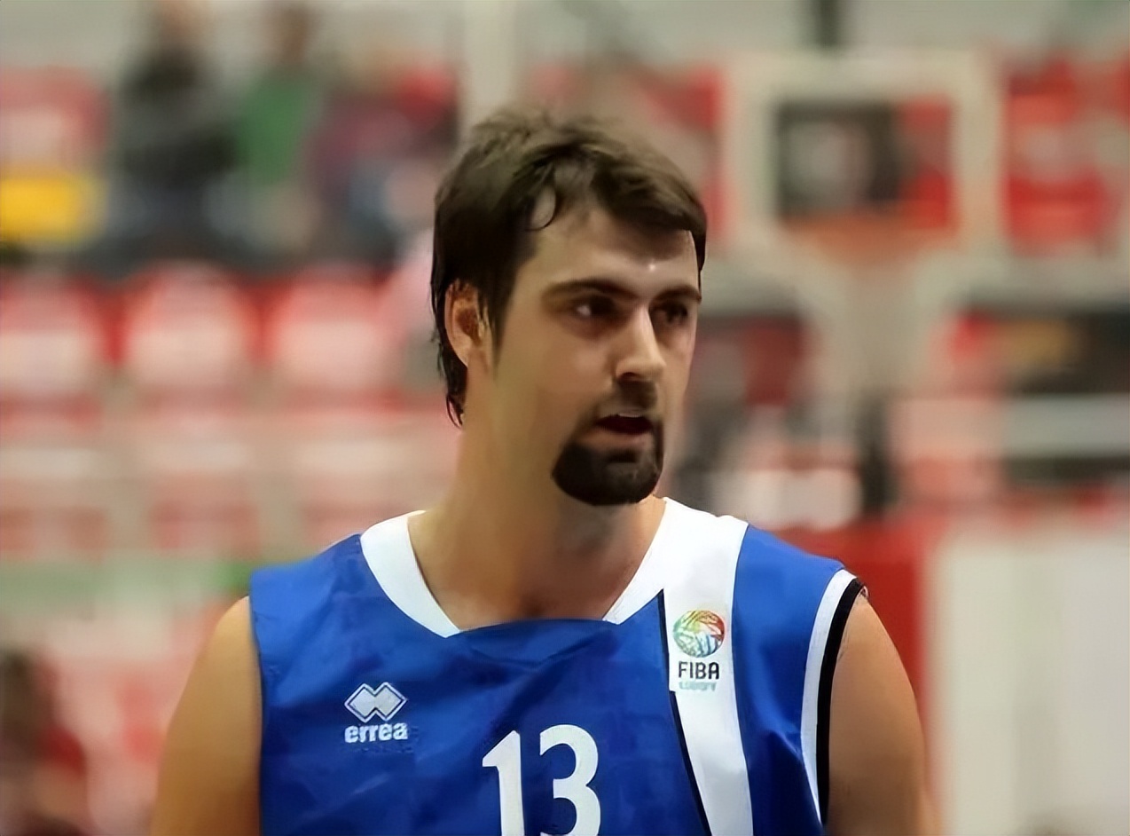 狗中哈士奇，国中土耳其，超时空中锋，今成土耳其国民骄傲