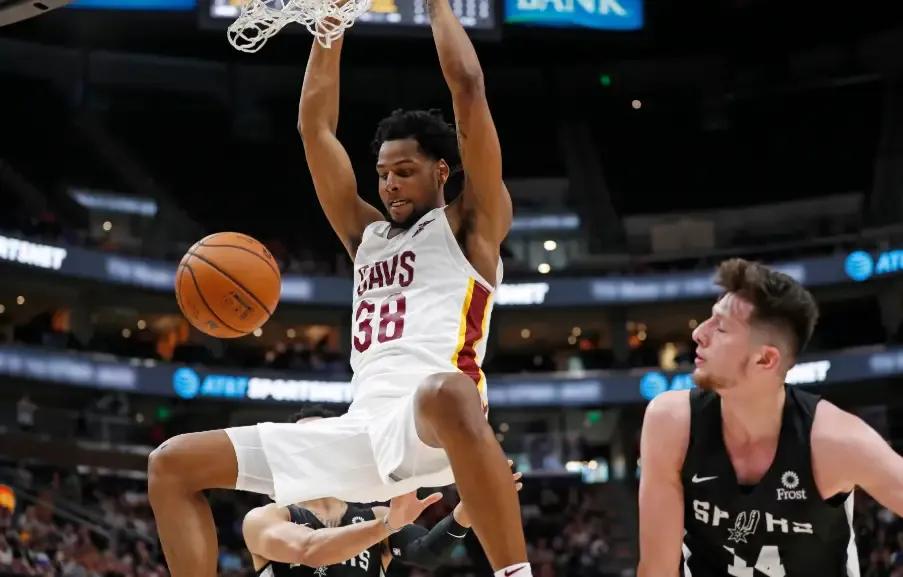 周琦亚运会中锋,周琦雅加达得分