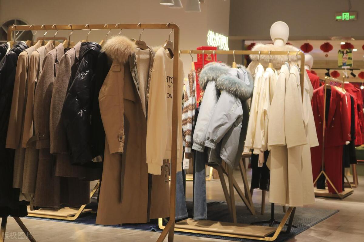 合伙开服装店盈利模式,怎样开服装店自己设计自己卖