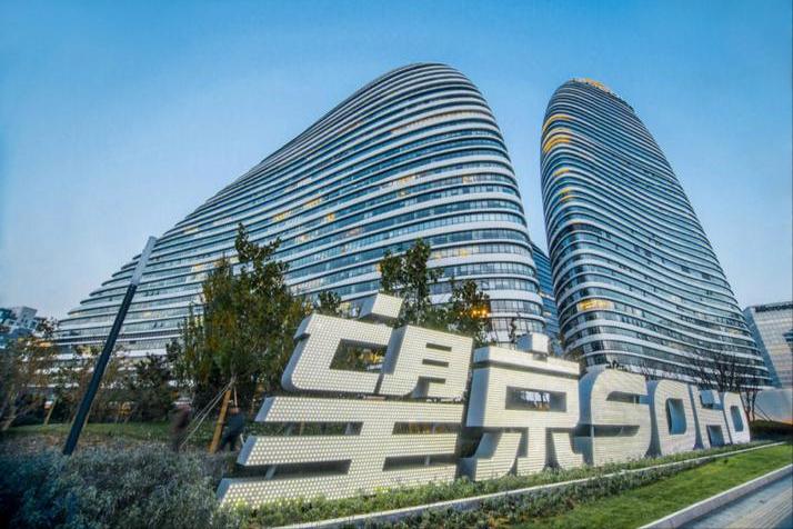 央美毕业生扮名媛21天遭保安搭讪,女大学生假扮名媛原视频