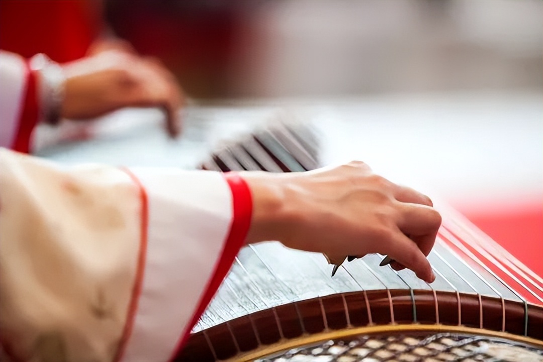 古筝看一眼就能会的曲子,古筝的谱容易看吗