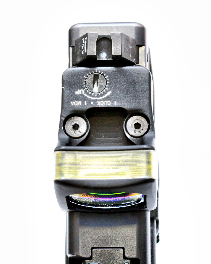 新老红点：TrijiconRMR与LeupoldDeltaPointPro对比