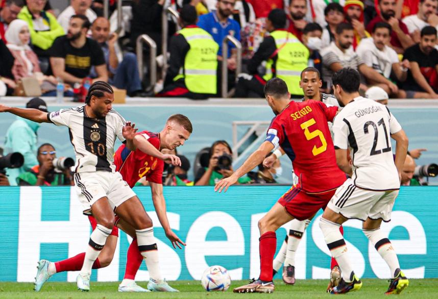 传控足球为何没落,德国青训西班牙青训哪个强