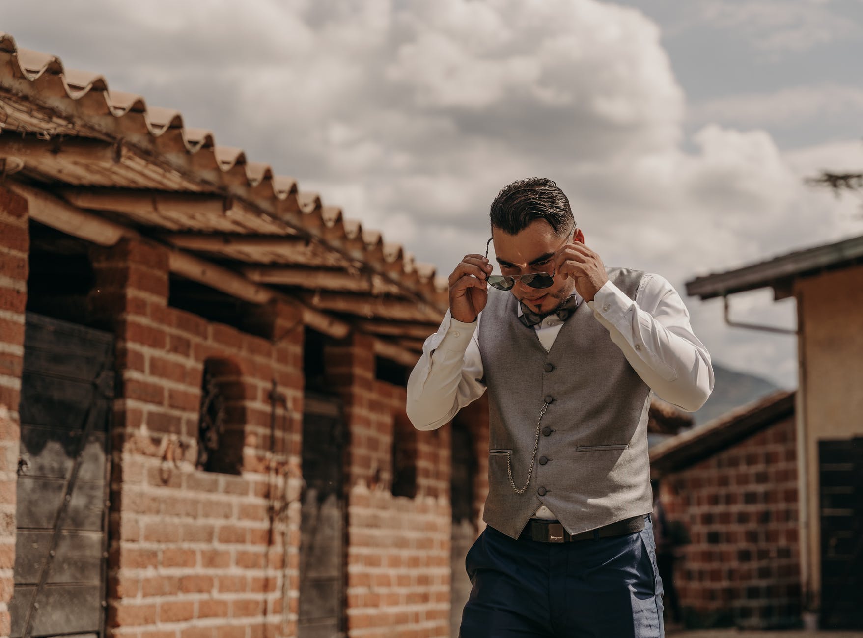 遇到自私的男人你要怎么做,碰到自私的男人什么都是你的错