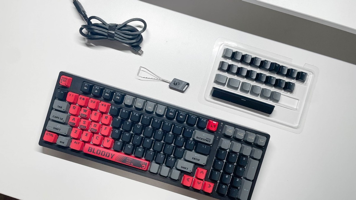 t87键盘血手幽灵评测,双飞燕血手幽灵机械键盘