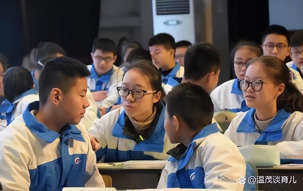 2022年中考最低多少分能上高中,中考成绩公布考了300多分