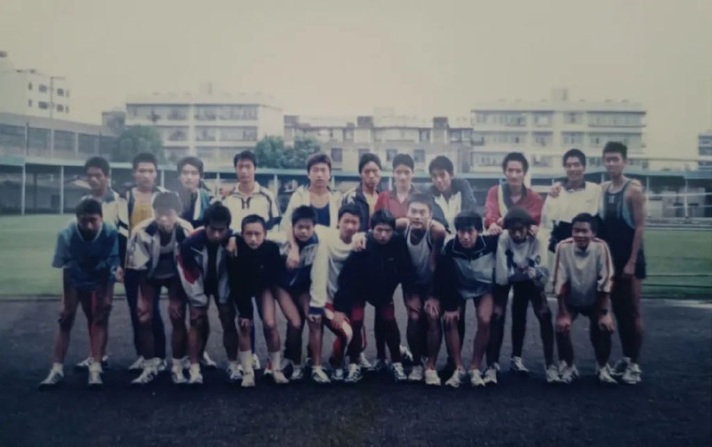 尹顺金巅峰照片,尹顺金的跑姿