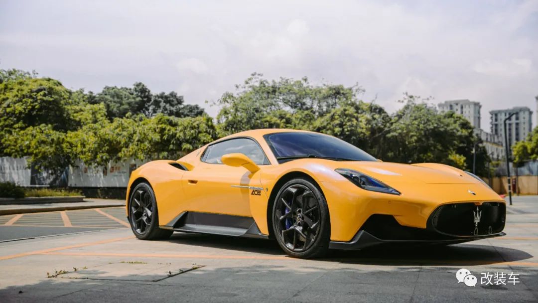 mc20玛莎拉蒂对手,玛莎拉蒂mc20测评模型黑武士