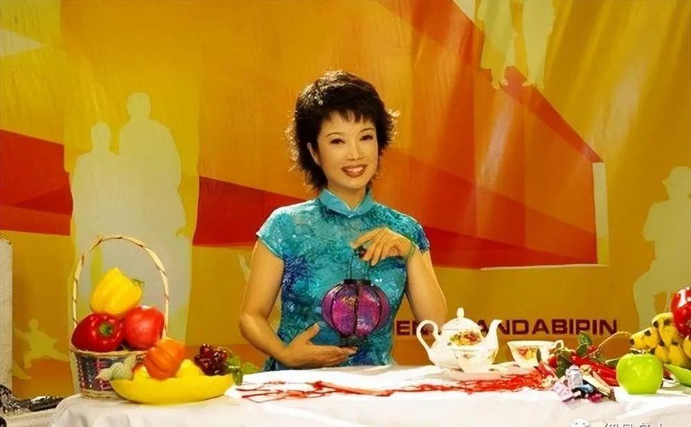 黄薇和蔡国庆是什么关系,黄薇蔡国庆