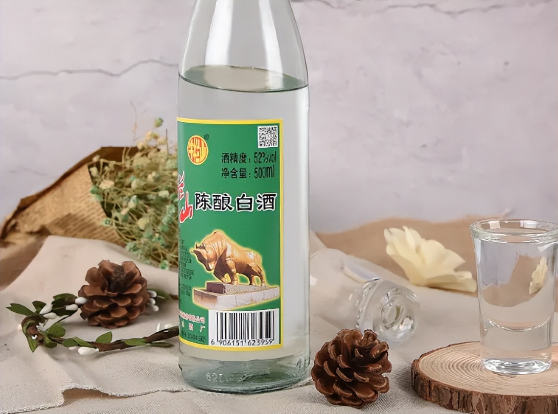 牛栏山新一代白酒是勾兑酒吗,牛栏山白酒为什么后劲这么大