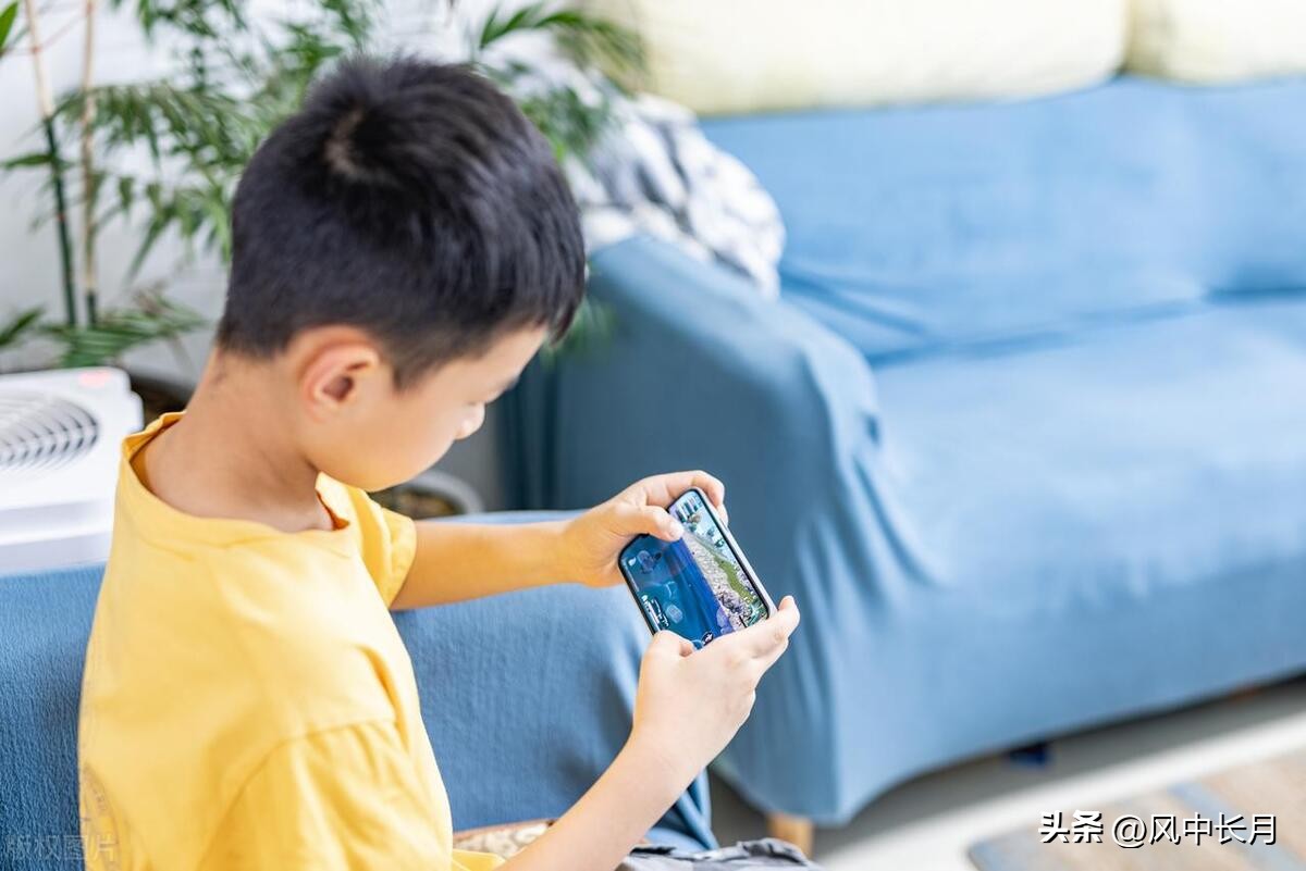 怎么对待手机游戏成瘾患者,游戏成瘾手机成瘾怎么办