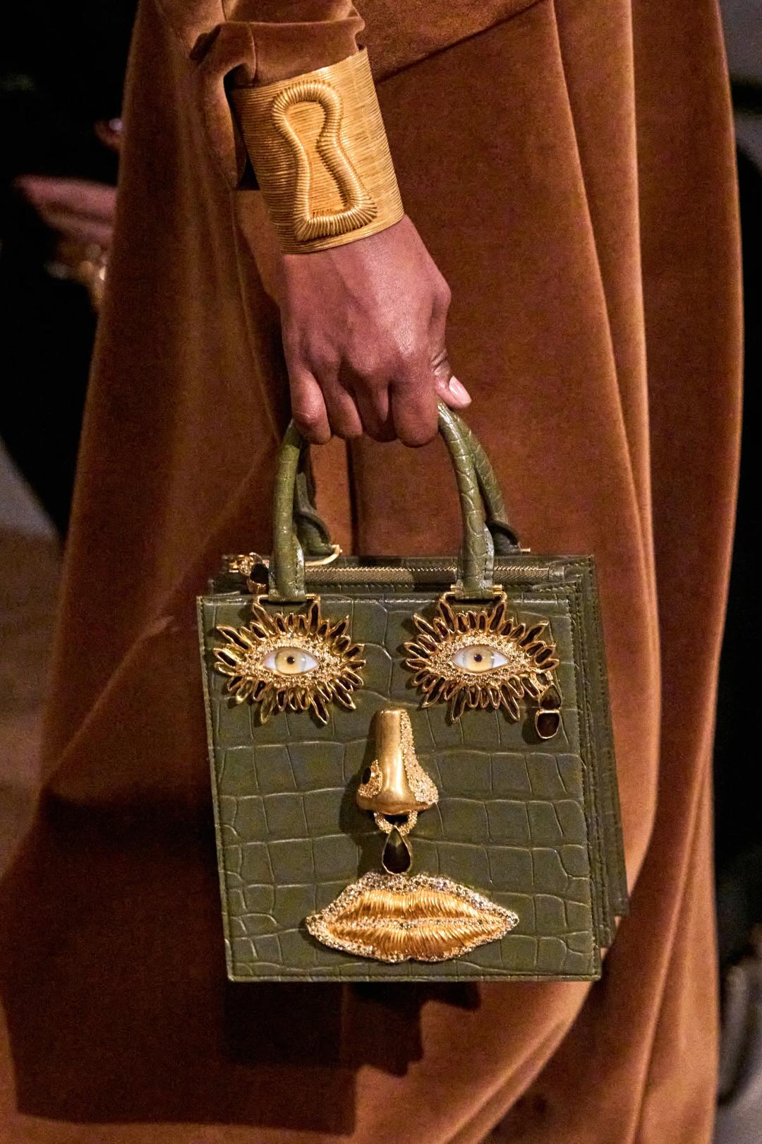 2023秋冬伦敦时装周收官,2022秋冬巴黎时装周什么时候开始